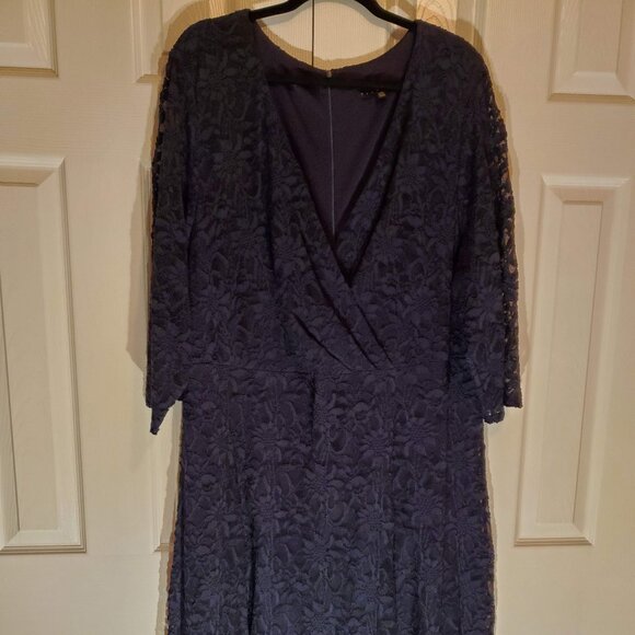 Tiana B. Dresses & Skirts - NEW Tiana B Navy Blue Lace 3/4 Sleeve Faux Wrap Top Dress Lined Size 26W